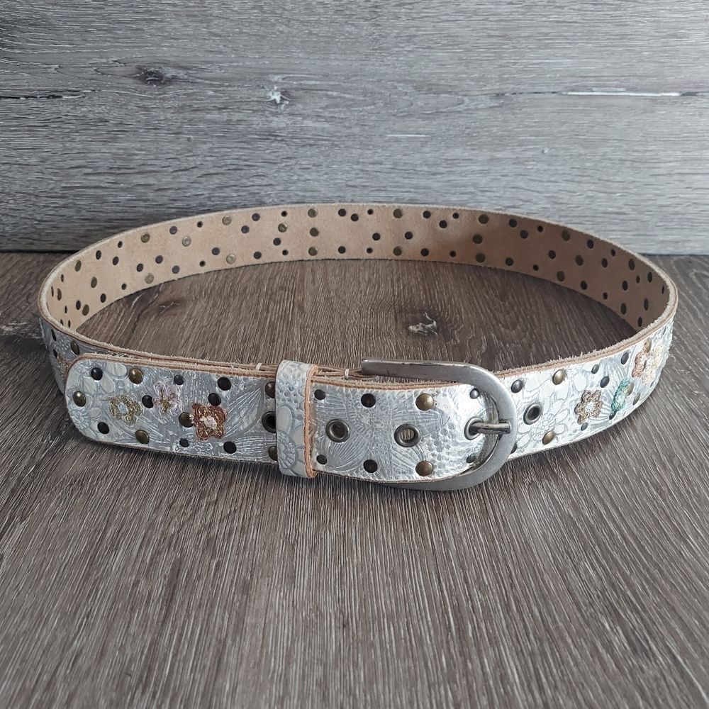 Silver Studded Floral Belt Medium
